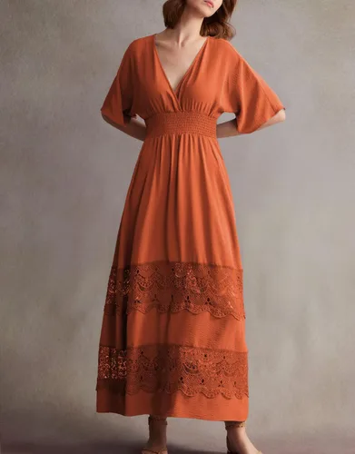 Vista 2 de Vestido largo de encaje para mujer de manga corta y cuello en V, vestido de fiesta estilo bohemio con cintura fruncida, vestido bohemio para mujer