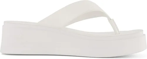 Vista 4 de CUSHIONAIRE Sandalia con plataforma Pippin para mujer con espuma viscoelástica, Negro