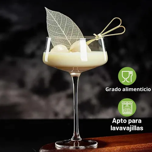 Vista 2 de Hlukana Juego de 4 copas de Martini sopladas a mano, copa Coupe de 8 onzas, copas de cóctel de cristal premium, copa de champán, juego