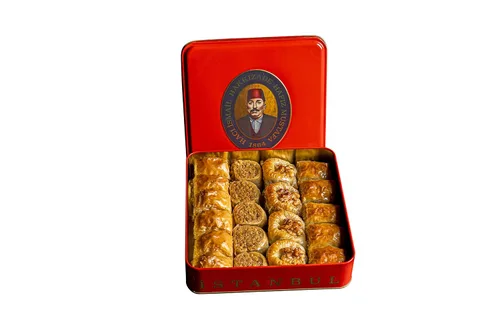 Vista 26 de Hafiz Mustafa 1864 Istanbul Baklava - Caja de pastelería - Bocadillos de postre de Baklava horneados hechos de hojas de masa filo fresca, pistacho