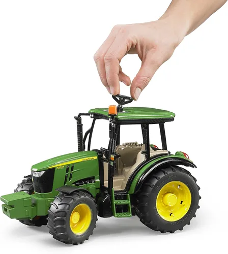 Vista 2 de Bruder 09814 - John Deere 5115M Tractor Vehículo