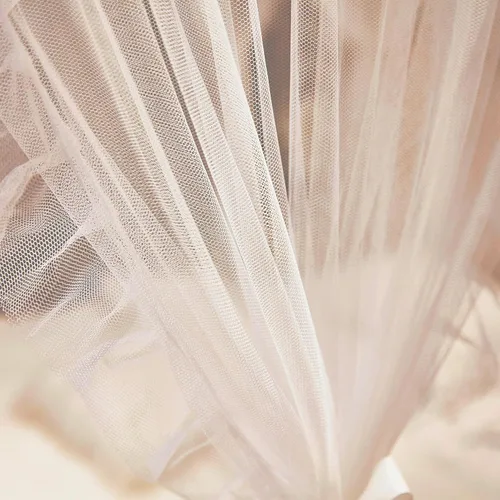 Vista 6 de AIOOO Cortinas de princesa de 4 esquinas para niñas, 8 paneles, cortinas de malla transparente de doble capa, decoración de habitación de niñas