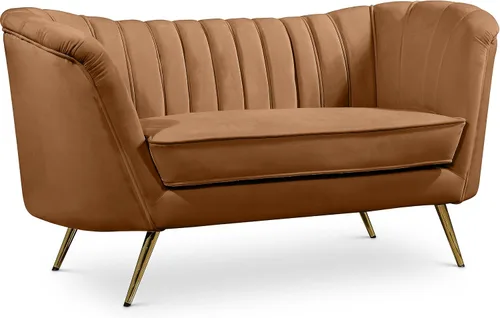 Vista 13 de Meridian Furniture Margo Collection Modern Sofá biplaza tapizado de terciopelo contemporáneo con acolchado de canal profundo y patas de acero