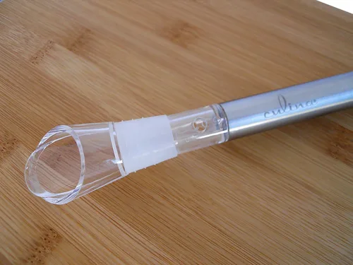 Vista 3 de Culina® Barra de acero inoxidable para enfriador de vino, aireador/vertedor transparente