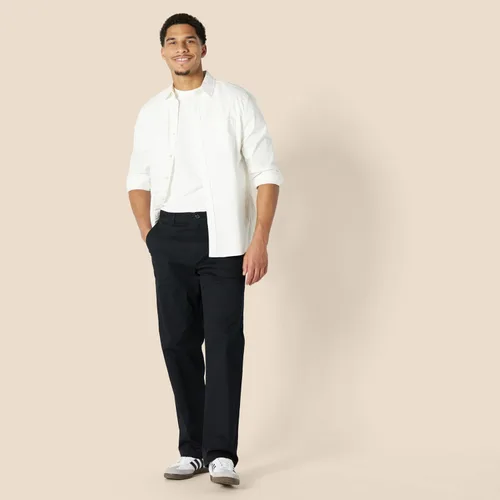 Vista 3 de Amazon Essentials Pantalón chino de algodón de ajuste relajado para hombre