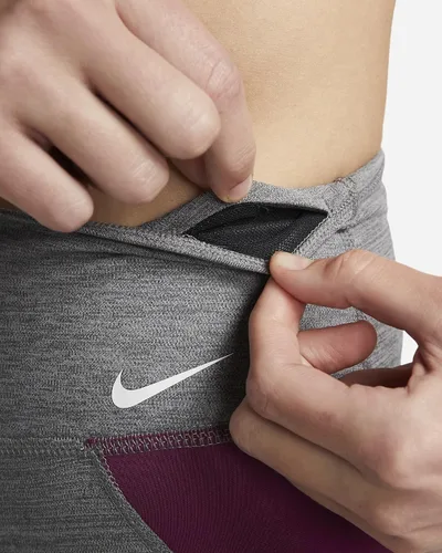 Vista 4 de Nike One - Leggings de tiro medio para mujer