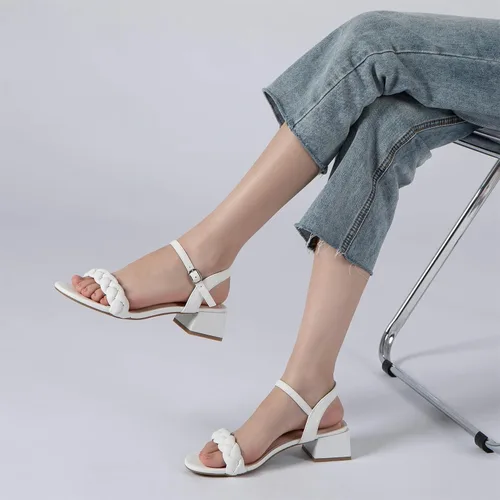 Vista 6 de Athlefit Sandalias trenzadas de tacón bajo para mujer, puntera abierta, correa en el tobillo, tacón grueso, zapatos de tacón grueso para vestir