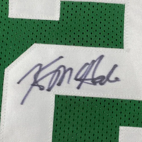 Vista 3 de Camiseta de baloncesto verde de Kevin McHale Boston con Autógrafo y Firmado JSA COA