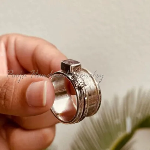 Vista 4 de Rose Quartz Ring Band, Spinner Ring Women, Handmade Spinner Ring, Tortuga Ring Silver, 925 Sterling Silver Ring, Fidget Spinner Ring Women, Gift For