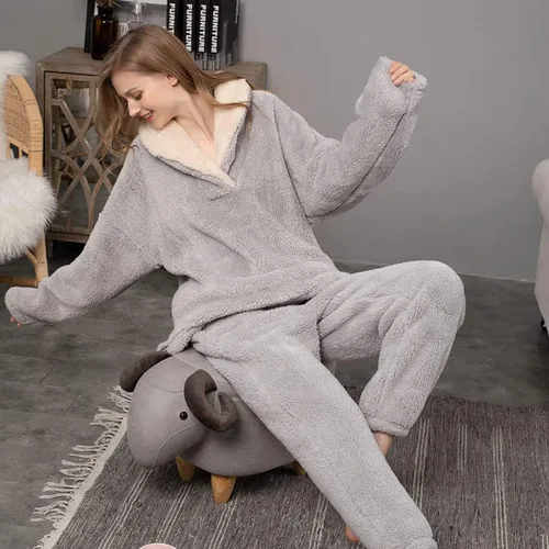 Vista 2 de BTPEIHTD Conjunto de pijama mullido para mujer, ropa de dormir de forro polar, sudadera de gran tamaÃ±o y pantalones sueltos