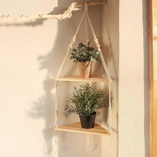 Vista 6 de Estante colgante de macramé, estante colgante triangular de madera de 2 niveles, hecho a mano, estantes esquineros de cuerda tejida a mano, estante