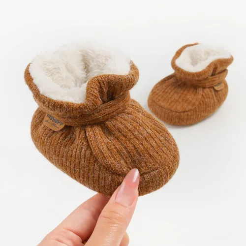 Vista 120 de Botines de forro polar para bebés, niños y niñas, pantuflas antideslizantes con agarre suave, zapatos de calcetín para recién nacidos, cuna