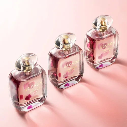 Vista 7 de Escada Celebra N.o.w Eau De Parfum - Notas de vainilla, magnolia y jengibre