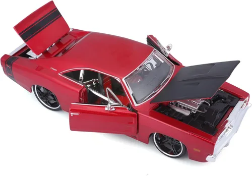 Vista 5 de 1969 Dodge Charger R/T Rojo Metálico con Capucha Negra y Rayas Negras Classic Muscle 1/25 Modelo de Auto Fundido a Presión por Maisto
