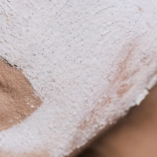Vista 3 de Geologie Micro exfoliante y máscara de arcilla Lavado facial de limpieza profunda 3 en 1, máscara de refinación de poros y exfoliante