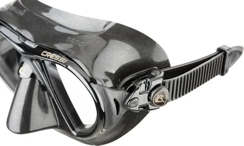 Vista 4 de Cressi Low Volume Adult Mask for Scuba, Freediving, Spearfishing - Nano Made in Italy