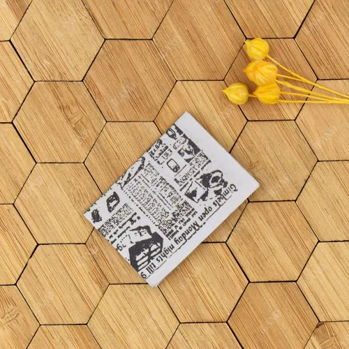 Vista 6 de iLAND Pisos barnizados para casas de muñecas a escala 1:12, tablas de piso de bambú para casas de muñecas (96 piezas hexagonales)