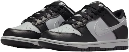 Vista 91 de Nike Kid's Dunk Low Sneaker
