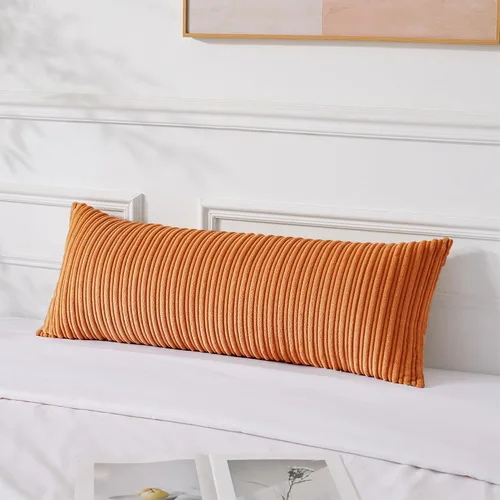 Vista 66 de UGASA - Fundas de almohada decorativas de terciopelo suave y sólidas de Navidad para sala de estar/sofá, 16 x 16 pulgadas, 2 unidades, color burdeos