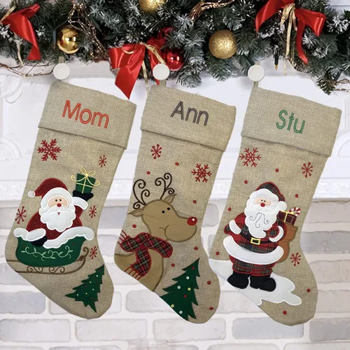 Vista 8 de Calcetín de Navidad personalizado, reno, Papá Noel, trineo de Papá Noel, diseño moderno, nombre bordado, grande de 18.5 pulgadas, color beige