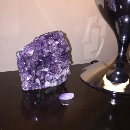 Vista 7 de JIC Gem Racimos de cristal de amatista natural, piedra de cuarzo en bruto de color púrpura profundo, geoda, espécimen para decoración del hogar