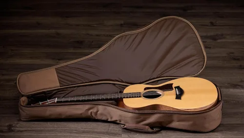 Vista 9 de Taylor Academy 12e Gran Concierto Sitka Spruce/Sapele Maple Neck