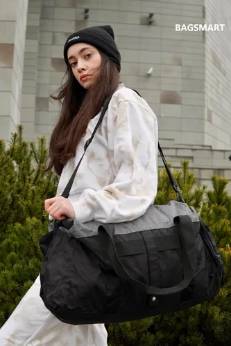 Vista 7 de BAGSMART - Bolsas de gimnasio para hombres, bolsa de lona plegable deportiva, bolsa de lona ligera para fines de semana con compartimento
