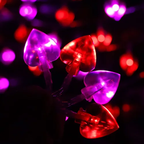 Vista 3 de Ohwewant 50 luces LED rojas y rosas de San Valentín, temporizador de 8 modos, funciona con pilas, guirnalda de luces de corazón de San Valentín