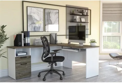 Vista 2 de Pemberly Row Escritorio moderno de madera en forma de L para computadora en nogal gris/blanco