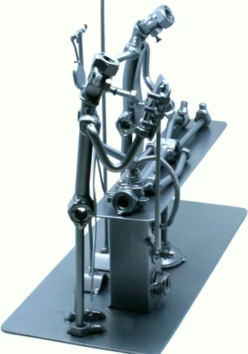 Vista 7 de Regalo de cirujano ortopédico personalizado, Tuercas y pernos escultura coleccionables, arte de metal reciclado, cumpleaños, regalo de jubilación l