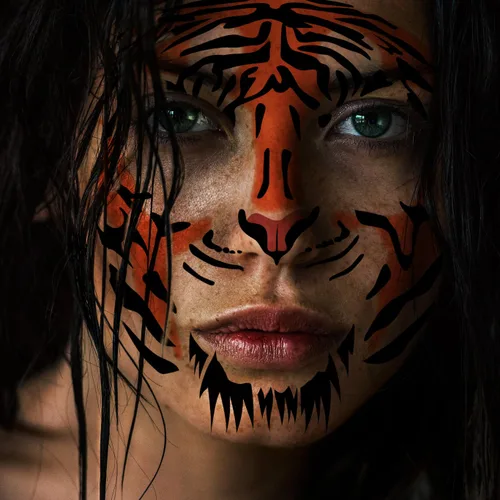 Vista 8 de Tatuajes temporales de cara de tigre, paquete de 6 – Kit realista de nariz, bigotes y frente a rayas para Halloween, fiestas de disfraces