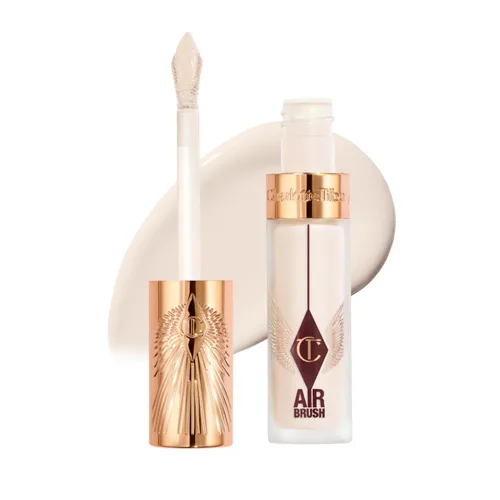 Vista 27 de Charlotte Tilbury AIRbrush Corrector de desenfoque impecable – Corrector para ojeras, manchas y más – Hidratante, cobertura completa con un acabado