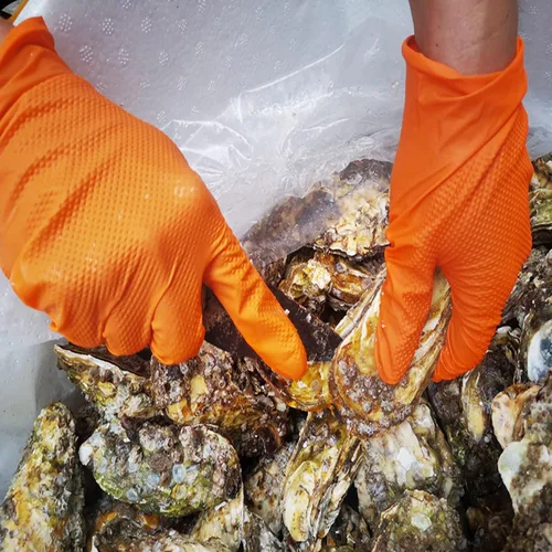 Vista 5 de Guantes industriales de nitrilo naranja resistente, 8 mil, guantes desechables sin látex con agarre de textura de diamante elevado, sin polvo