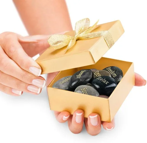 Vista 5 de BigOtters 25 piedras inspiradoras - Piedras de aliento con palabras grabadas para meditación, decoración de oficina en casa y cumpleaños, regalos