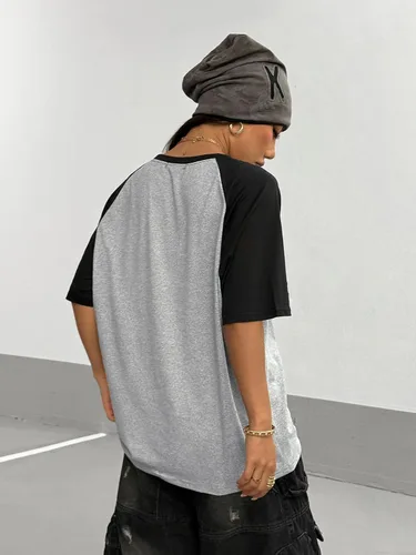 Vista 2 de Verdusa Camiseta casual de manga corta con cuello redondo de gran tamaño para mujer
