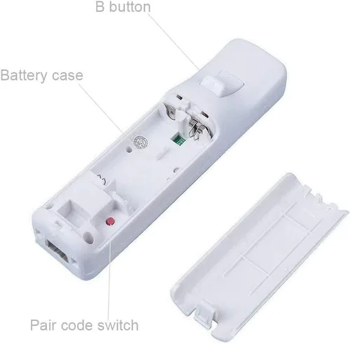 Vista 5 de PlayHard 2 Pack Remote Controllers Compatible with Nintendo Wii & Wii U, with Silicone Cases and Wrist Straps (White X 2)