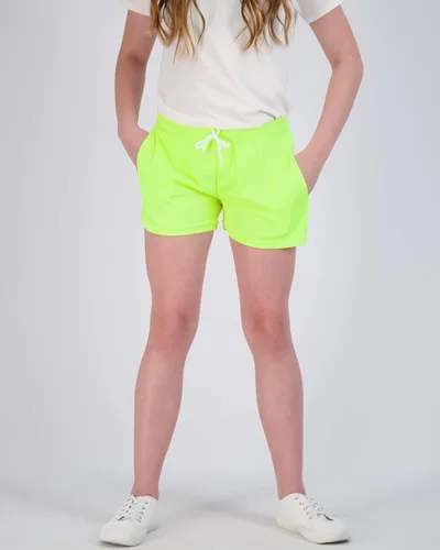 Vista 2 de Real Essentials Paquete de 4 pantalones cortos deportivos de malla para niñas con bolsillos