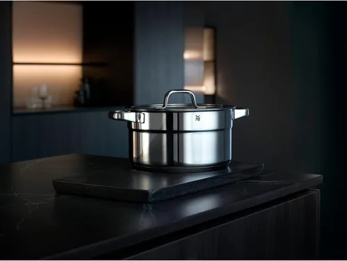 Vista 16 de WMF Compact Cuisine - Juego de cacerolas de inducción de 5 piezas con tapa de cristal, acero inoxidable Cromargan pulido, juego de ollas