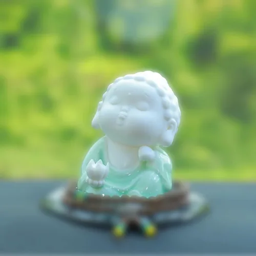 Vista 3 de Estatuas de Buda de cerámica pequeñas y lindas estatuas de monje que piensan estatua hecha a mano de cerámica para decoración de coche, adorno
