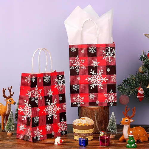 Vista 5 de Paquete de 32 bolsas de regalo de fiesta de copo de nieve de Navidad, bolsas de regalo a cuadros rojos y negros con tejido blanco, bolsa de papel