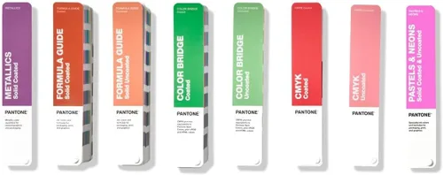 Vista 2 de Pantone Portable Guide Studio Estudio de guía portátil completo y conveniente para gráficos e impresión GPG304B