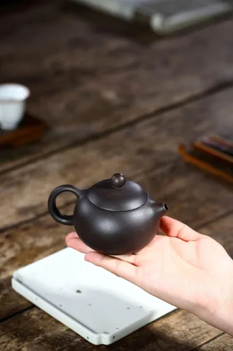 Vista 3 de Tetera china Yixing genuina arena negra Heijingang té Xishi ollas con cuerda 6oz mini