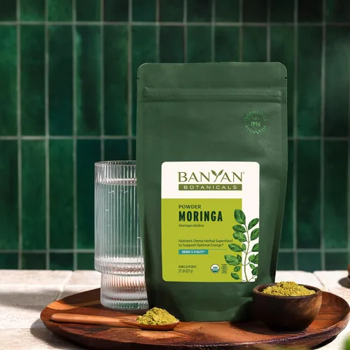 Vista 6 de Banyan Botanicals Moringa en polvo orgánico – Moringa Oleifera – Superalimento en polvo y fuente natural de vitaminas y minerales* – 1/2 lb – Vegano
