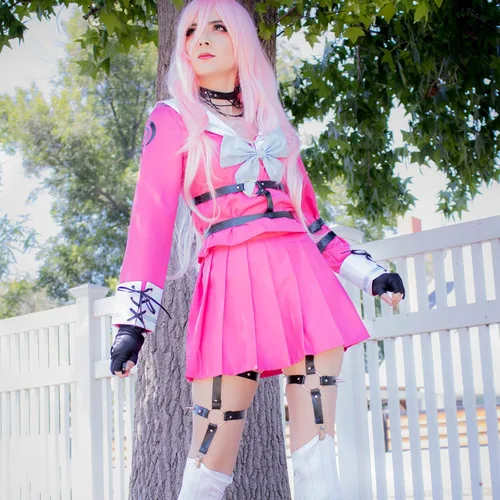 Vista 2 de Nuoqi MIU Iruma - Disfraz de cosplay MIU de anime para mujer, color rosa, uniforme