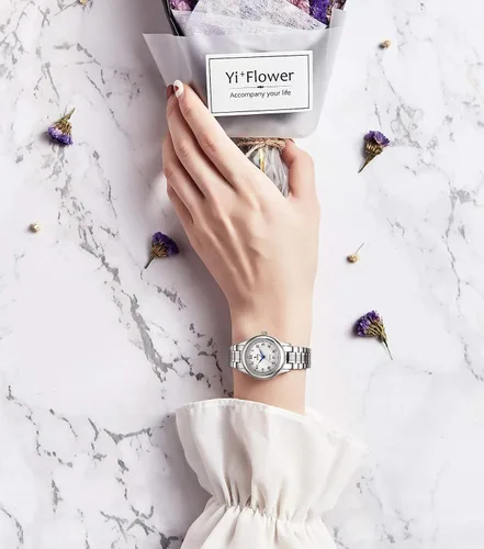 Vista 6 de BUREI Reloj de pulsera analógico de cuarzo para mujer con esfera plateada (negro) correa de reloj de acero inoxidable para mujer