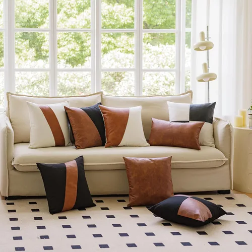 Vista 6 de Juego de 2 fundas de almohada de 20x20 pulgadas de cuero sintético blanco y marrón, almohadas decorativas de algodón estilo boho moderno para sofá