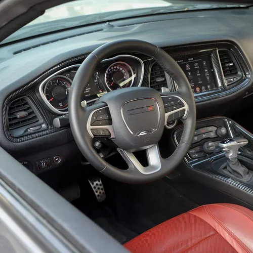 Vista 7 de JeCar Marco de tablero panel de mando compartimento central, accesorio decorativo interior compatible con Dodge Challenger 2015-2023, textura