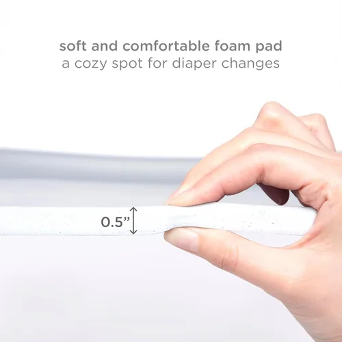 Vista 3 de Ubbi Cambiador de espuma para bebé, fácil de limpiar con base desmontable Gris