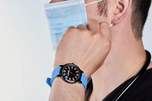 Vista 3 de Speidel Reloj para profesionales de la salud. Colores para médicos, fácil de leer, segundero, resistente al agua