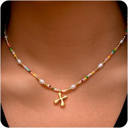 Vista 16 de Ritach - Regalos de Navidad para nietas, adolescentes y niñas, collar con inicial de perlas de colores claros, collar con dije de burbuja dorada